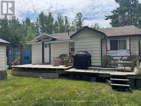 Tay (port Mcnicoll), ON L0K1R0,37 YEOGER DRIVE