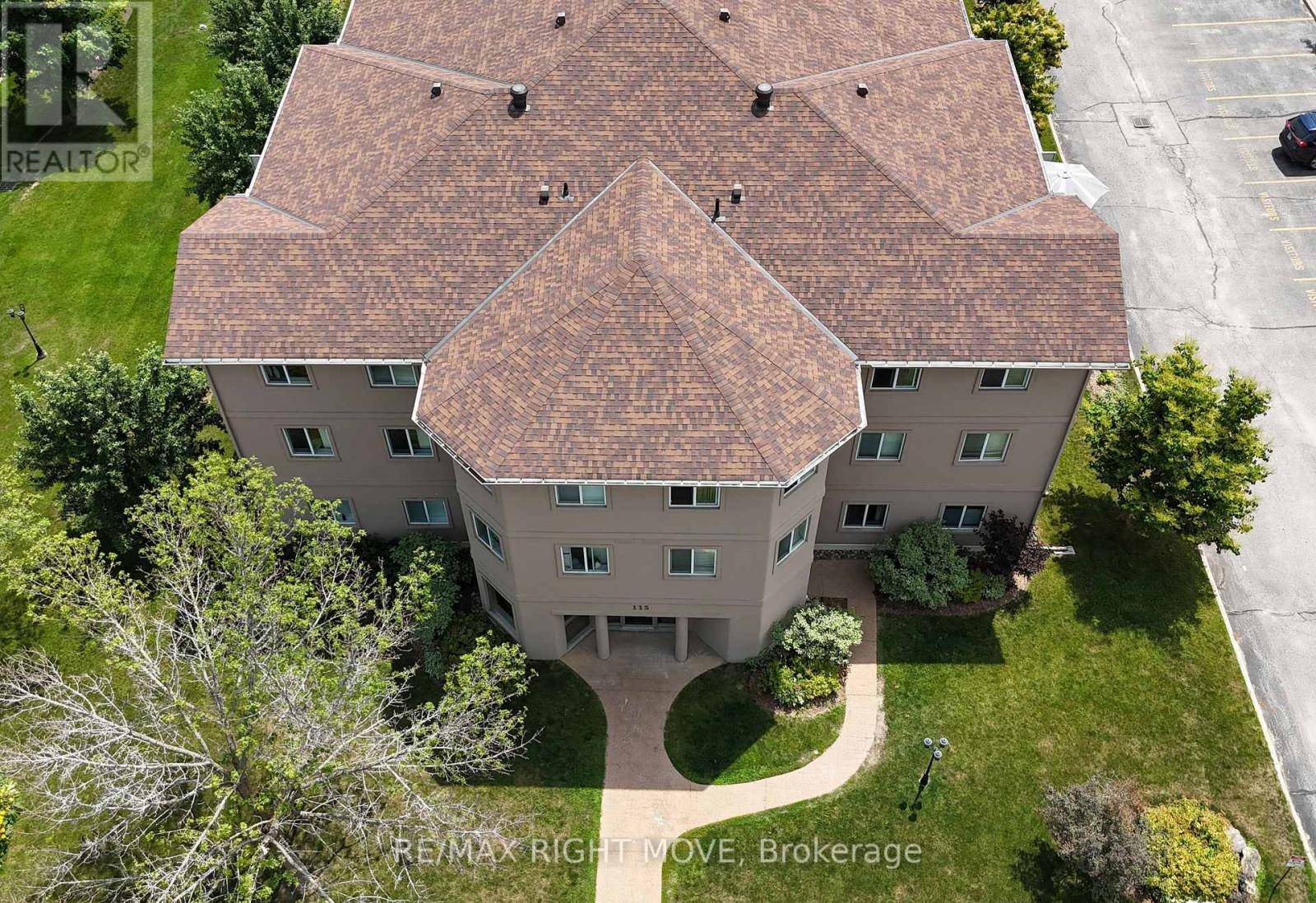 115 Bond ST #108, Orillia, ON L3V1J7