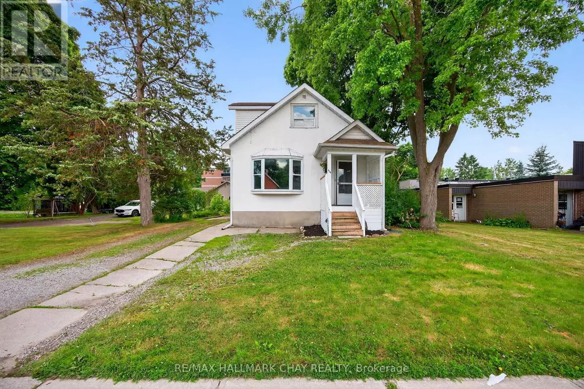 Barrie (allandale), ON L4N2R8,114 BURTON AVENUE
