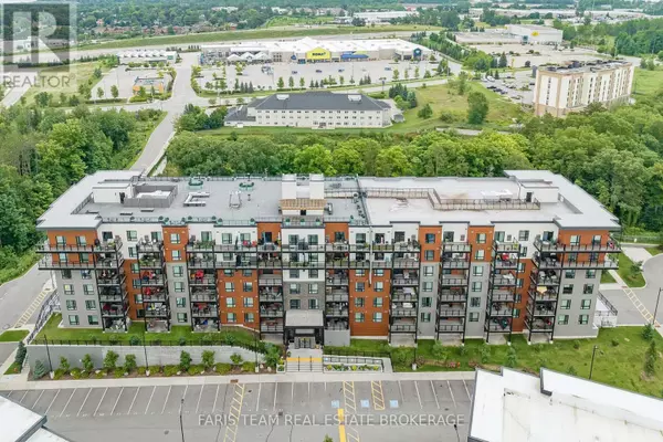 Barrie (0 West), ON L9J0H3,302 Essa RD #603