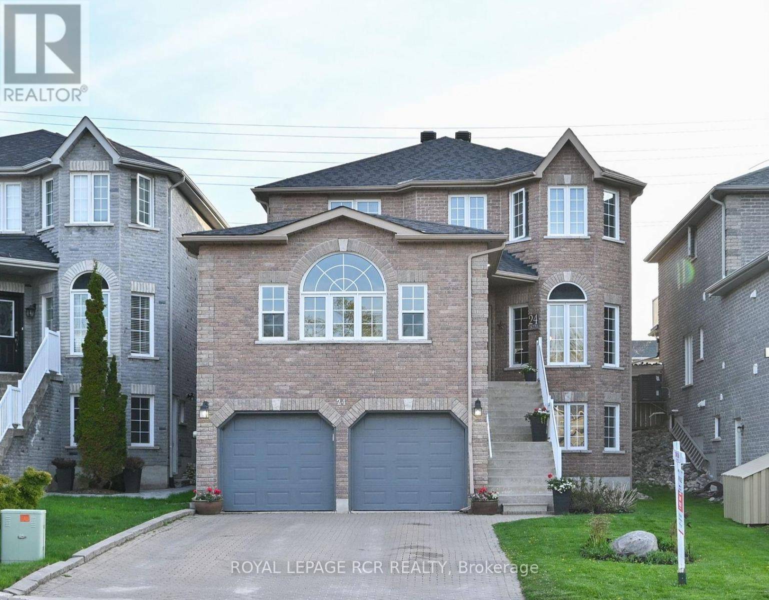 24 TASCONA COURT, Barrie (little Lake), ON L4M0C5