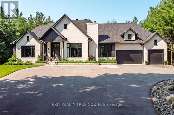 4 SYCAMORE CIRCLE, Springwater, ON L0L2K0