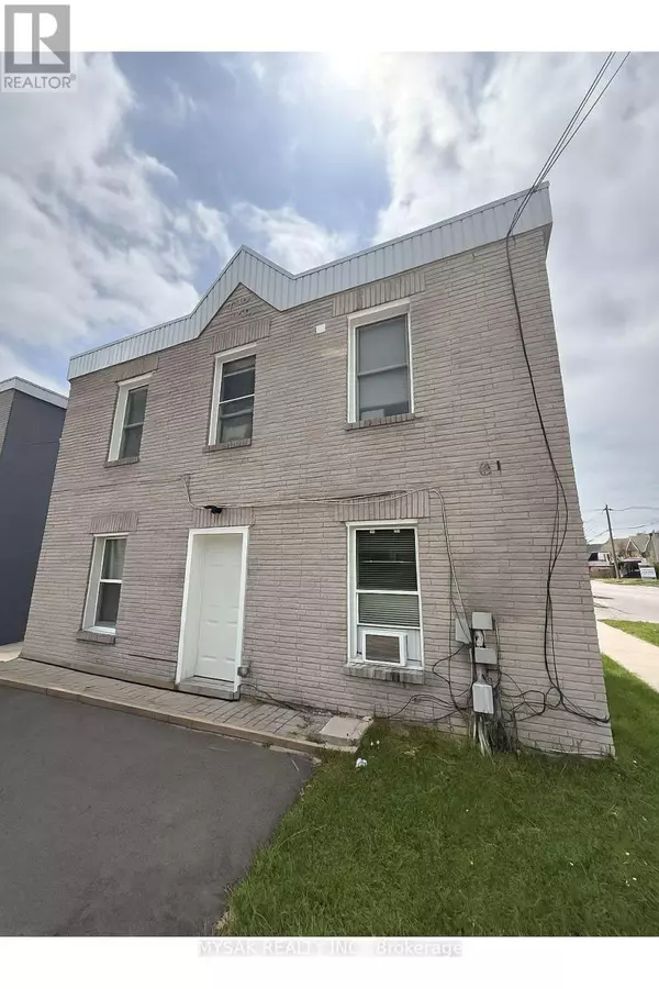 Orillia, ON L3V5B3,81 & 85 PETER STREET