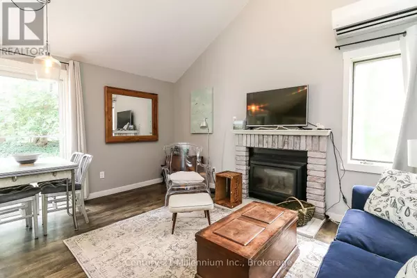 Collingwood, ON L9Y5B4,442 OXBOW CRESCENT