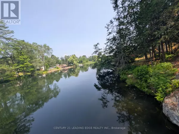 Ramara, ON L0K2B0,8144 LAIDLAW AVENUE