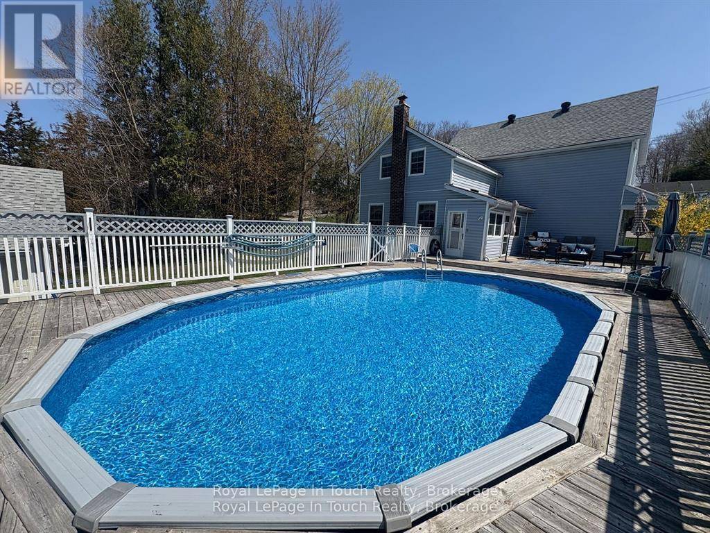 306 CHURCH STREET, Penetanguishene, ON L9M1G5