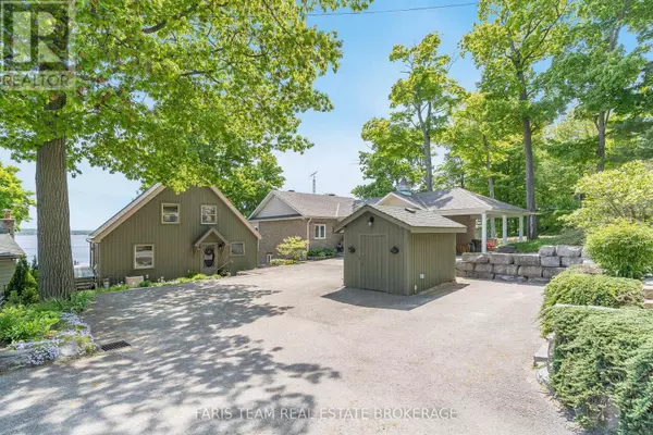 Midland, ON L4R5H1,431 MUNDY'S BAY ROAD