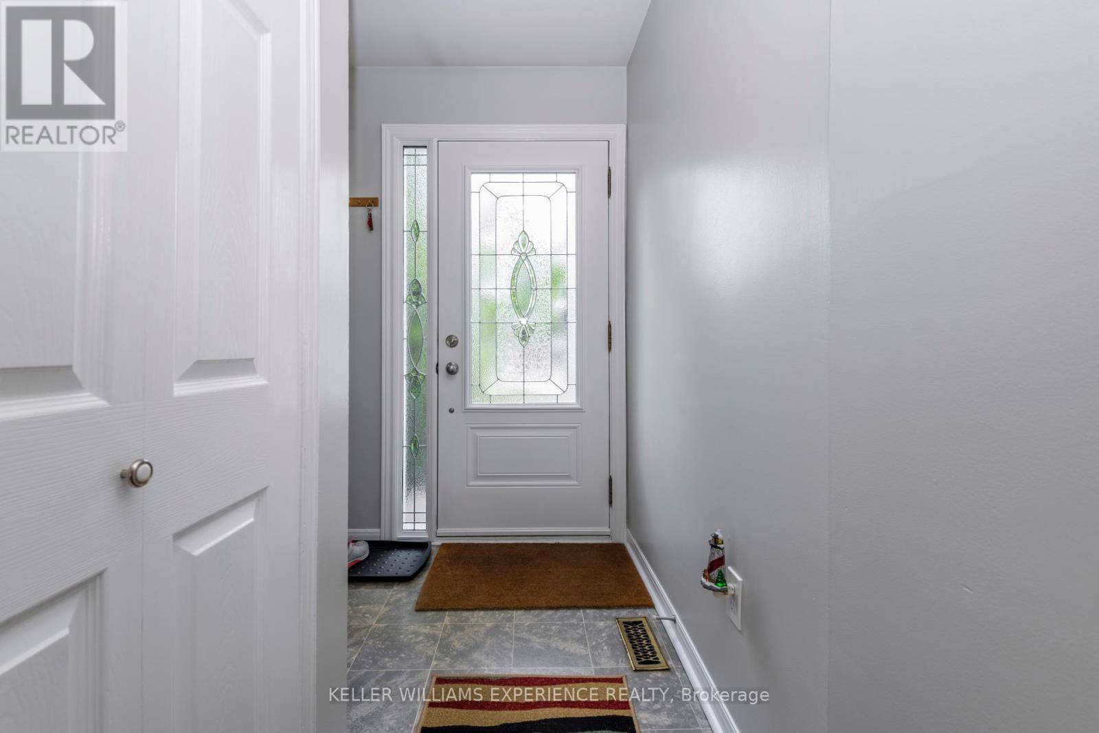 Barrie (letitia Heights), ON L4N4T7,88 CHAUCER CRESCENT