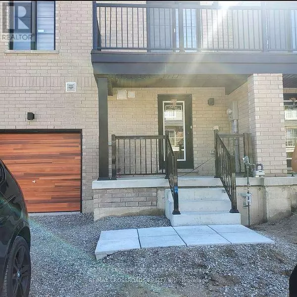 6 SILO MEWS, Barrie, ON L9J0C2