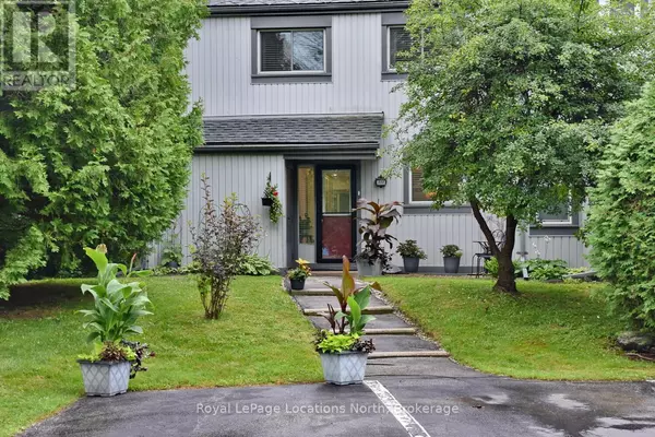 Collingwood, ON L9Y5B4,12 Dawson DR #401