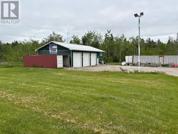 1013 PENETANGUISHENE ROAD, Barrie (0 North), ON L4M4Y8