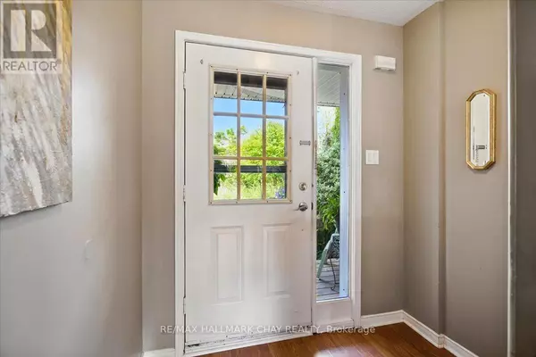 Barrie (west Bayfield), ON L4N7X4,39 LYFYTT CRESCENT