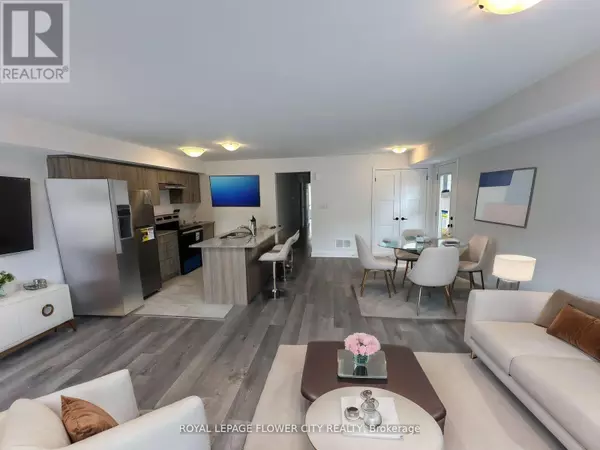 Barrie (innis-shore), ON L9J0T6,14 Pumpkin Corner CRES #5