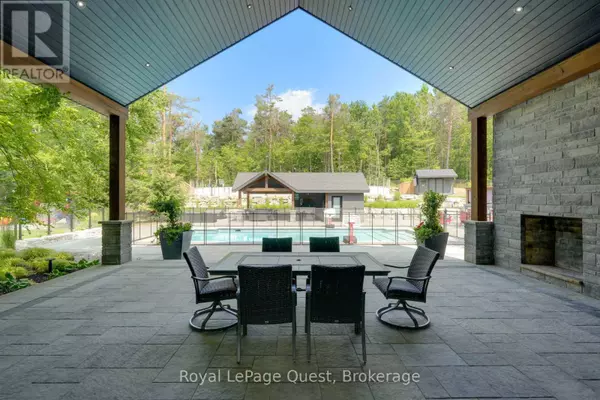 Springwater (midhurst), ON L9X0P3,8 MIDVES COURT