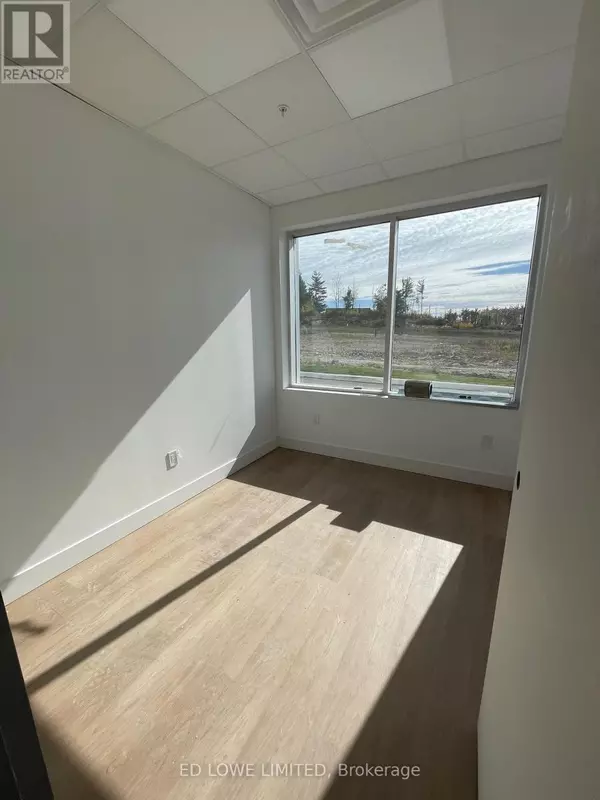 Orillia, ON L3V7S3,26 NELLE CARTER COURT