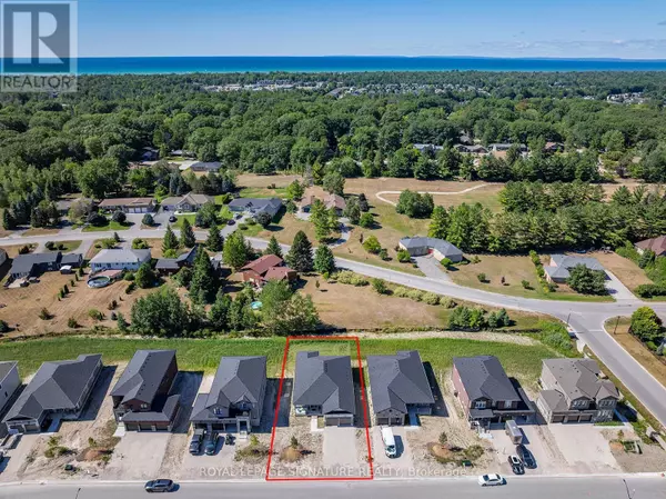 Wasaga Beach, ON L9Z0R8,8 MISTY RIDGE ROAD