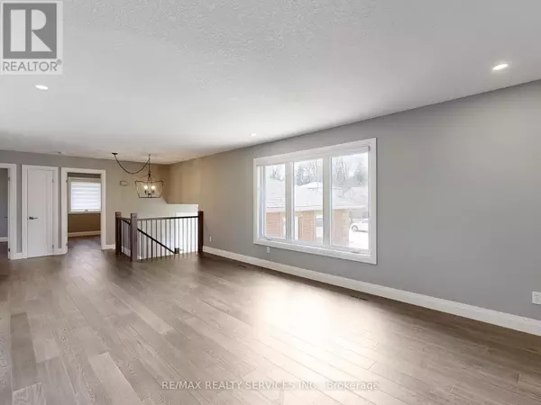 Wasaga Beach, ON L9Z1G2,35 INNISBROOK DRIVE