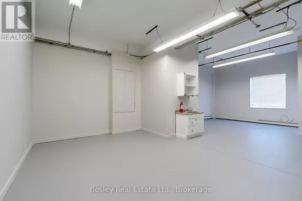 Collingwood, ON L9Y0G7,864 Hurontario ST #6S