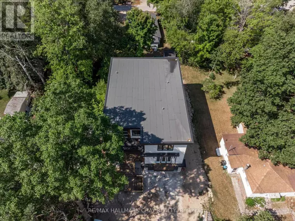 58 Ansley RD #2, Wasaga Beach, ON L9Z2N5