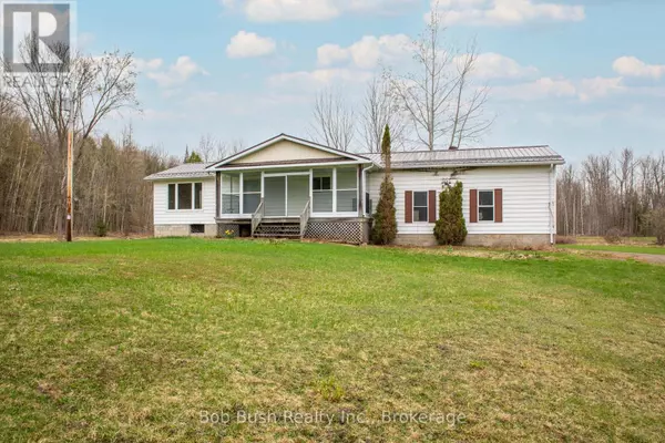 Oro-medonte, ON L0K2G0,10596 12 HIGHWAY