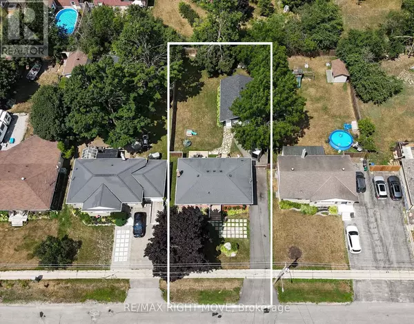 Orillia, ON L3V3S5,62 NORTH STREET W