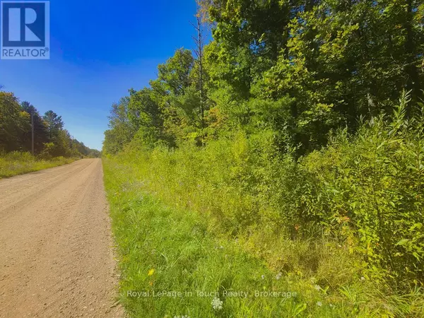 Severn, ON L0K1E0,1561 LOVERING LINE
