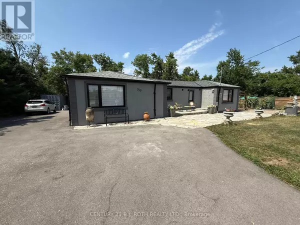 759 Essa RD #Upper 2, Barrie (holly), ON L4N9G1