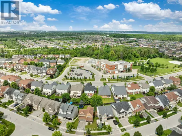 Barrie, ON L9J0L8,124 DURHAM AVENUE