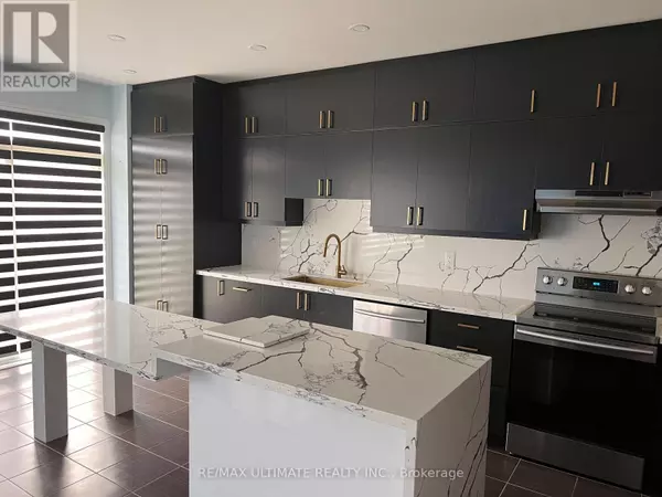 Collingwood, ON L9Y3Z6,40 MCLEAN AVENUE