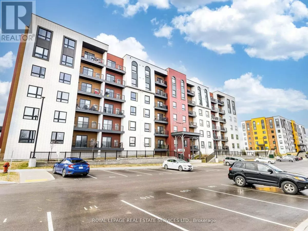 Barrie, ON L9J0K2,10 Culinary LN #211