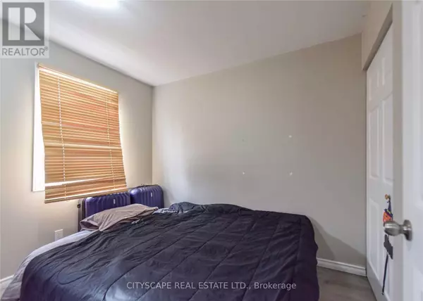 Orillia, ON L3V5T7,148 Dunedin ST #A