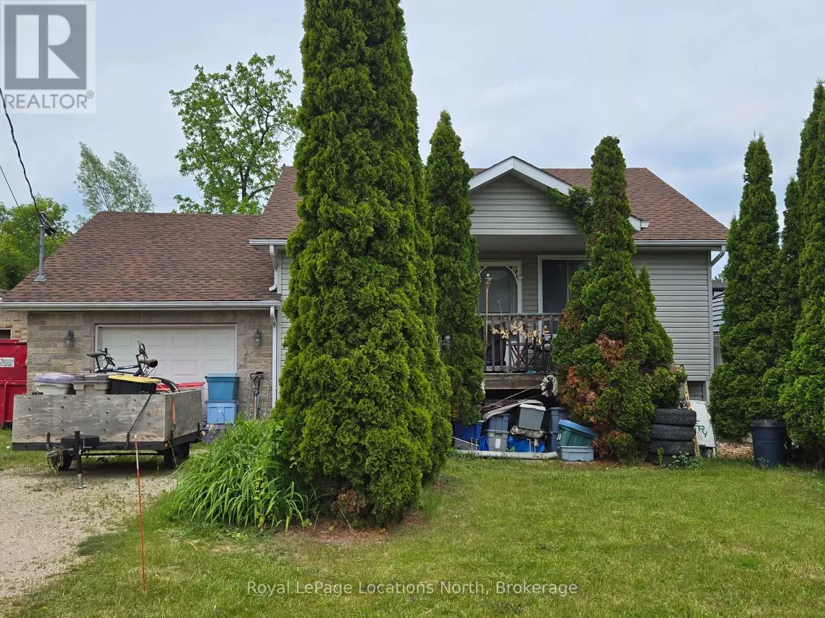 Collingwood, ON L9Y1P5,113 ERIE STREET