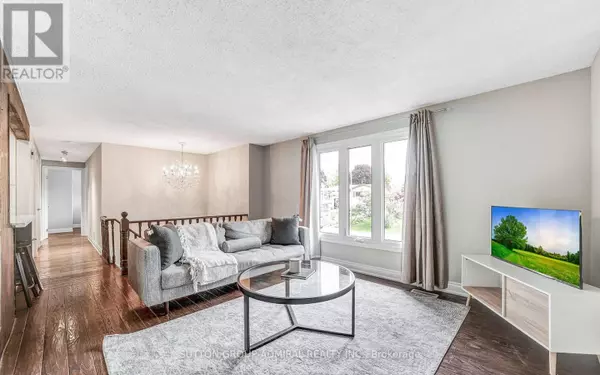 Barrie (north Shore), ON L4M5N8,14 CHIPPAWA (MAIN) COURT