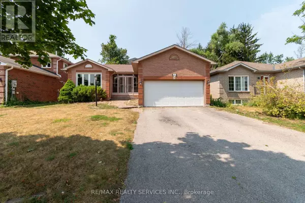 22 O'SHAUGHNESSY CRESCENT, Barrie (holly), ON L4N7M1