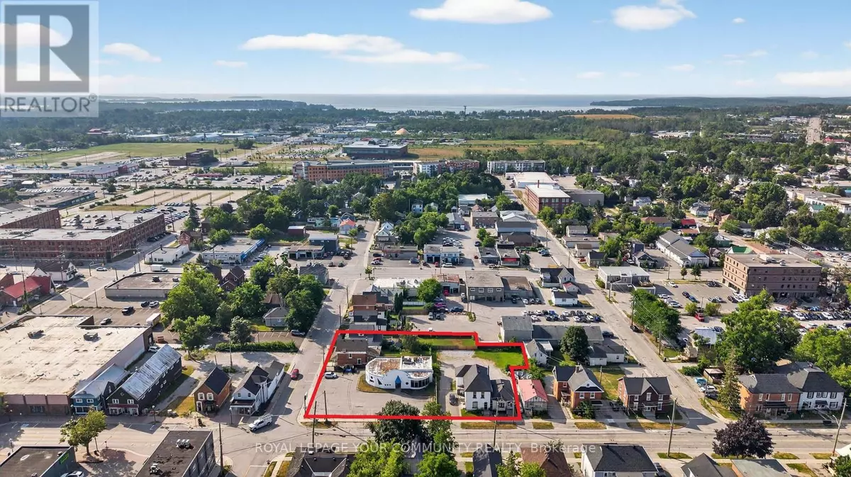 Orillia, ON L3V3A9,83* MISSISSAGA* STREET W