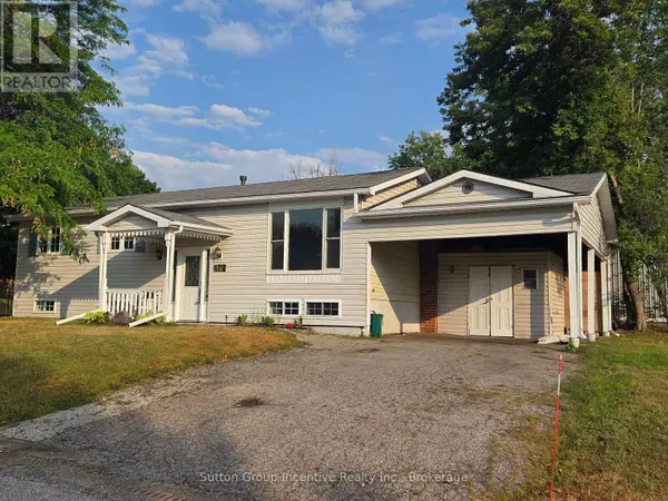 Orillia, ON L3V6X4,424 RAYMOND AVENUE