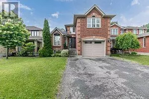 138 Country LN #Lower, Barrie (painswick South), ON L4N0N1