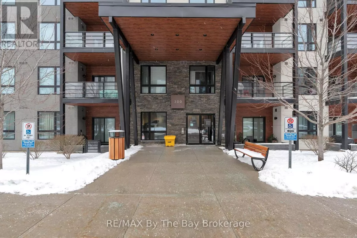 Barrie (0 West), ON L9J0B9,300 ESSA RD #309