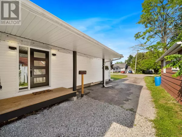 Orillia, ON L3V5A6,445 PETER STREET N