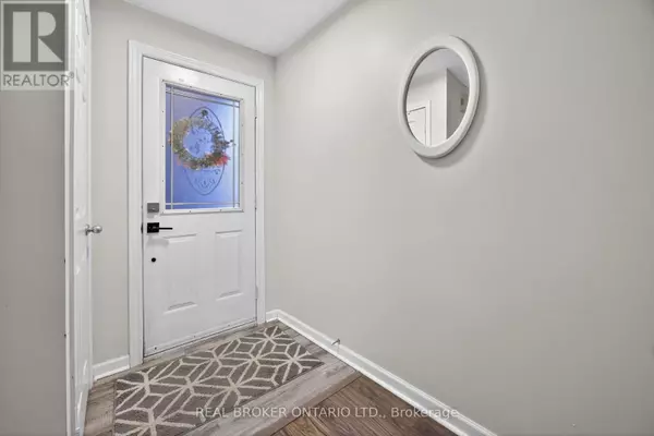 Barrie (ardagh), ON L4N0T6,237 Ferndale DR South #1