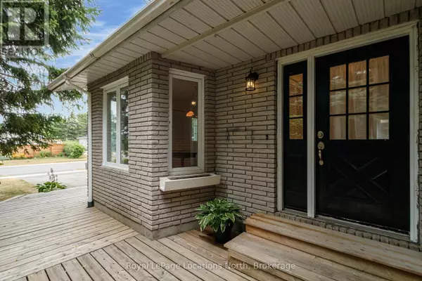 Collingwood, ON L9Y3H5,399 SPRUCE STREET
