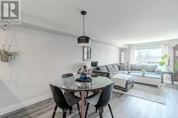 Barrie (letitia Heights), ON L4N1L9,117 Edgehill DR #203