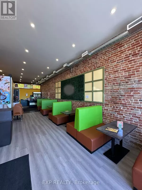 Barrie (city Centre), ON L4M1A3,58 Dunlop ST East #100