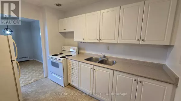 Barrie (city Centre), ON L4M3L1,37 Peel ST #405