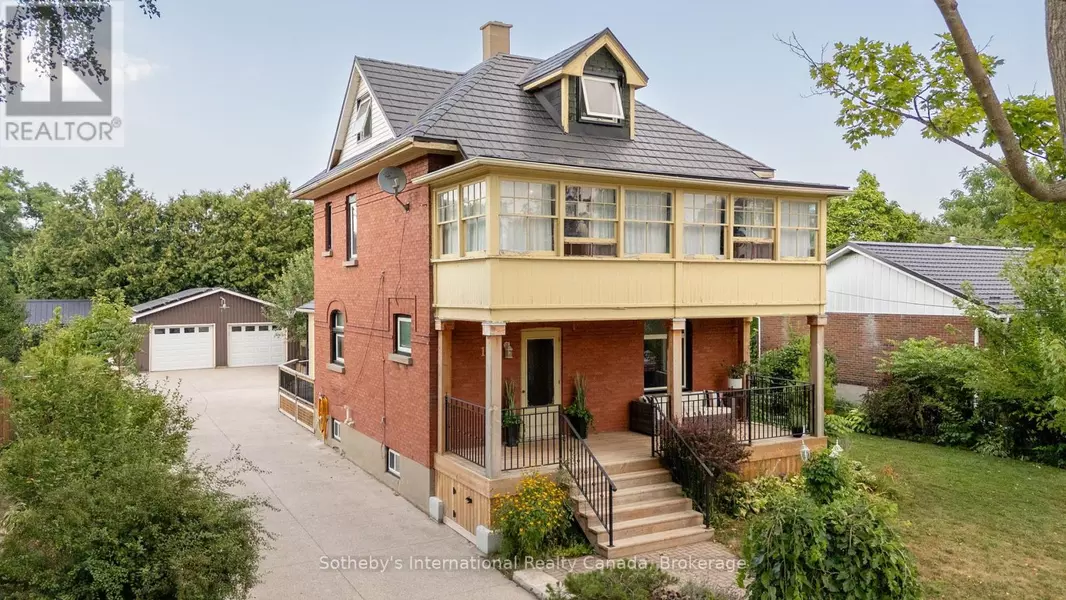 12 ELIZABETH STREET W, Clearview (creemore), ON L0M1G0