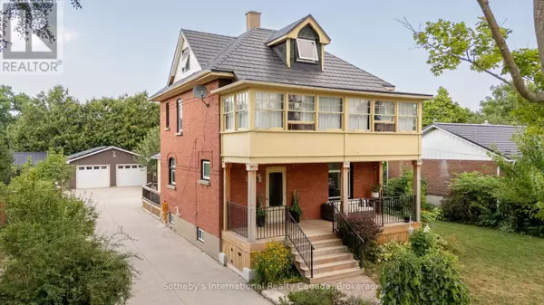 12 ELIZABETH STREET W, Clearview (creemore), ON L0M1G0