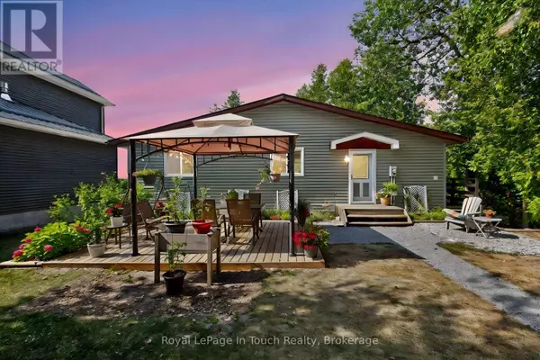 Tiny, ON L9M0C3,2519 CHAMPLAIN ROAD