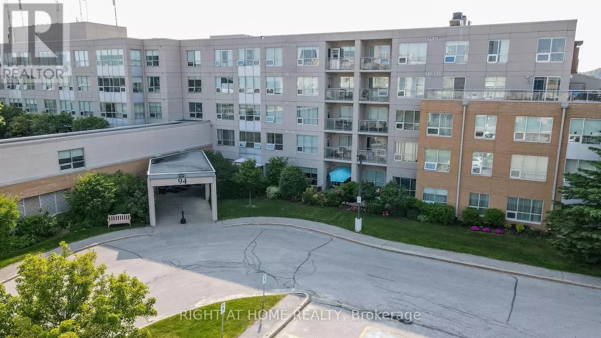 Barrie (painswick South), ON L4N0M3,94 Dean AVE #417