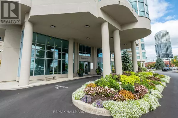 Barrie (city Centre), ON L4N9R2,2 Toronto ST #310