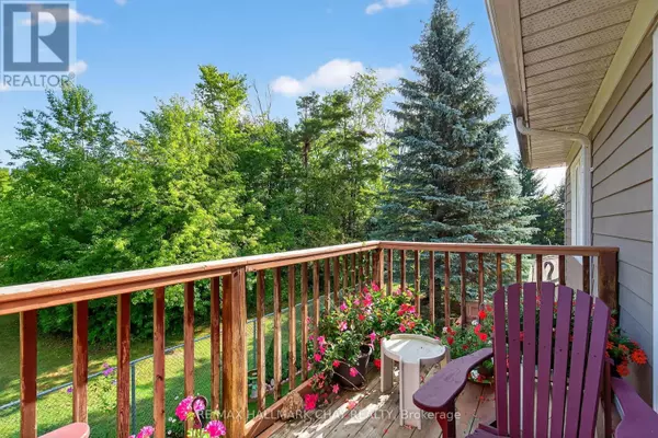 Barrie (grove East), ON L4M2G9,222 Steel ST #10